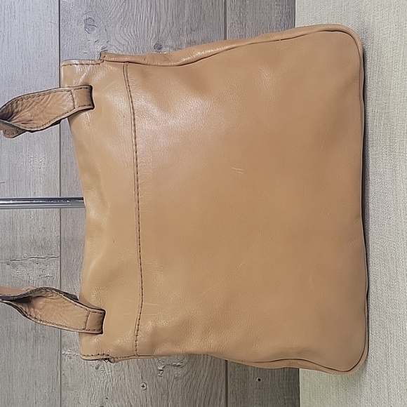 Vintage Frye Tan Leather Flap Front Shoulder Bag - Picture 4 of 13